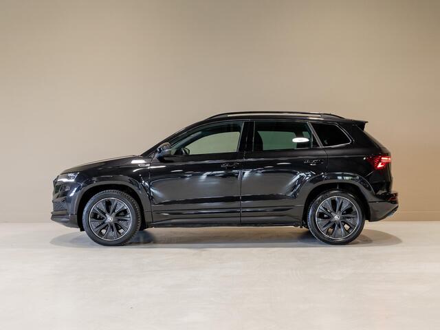 Skoda Karoq 1.5 TSI ACT Sportline Business / 150pk / Stoelverwarming voor en achter / Achteruitrij camera /