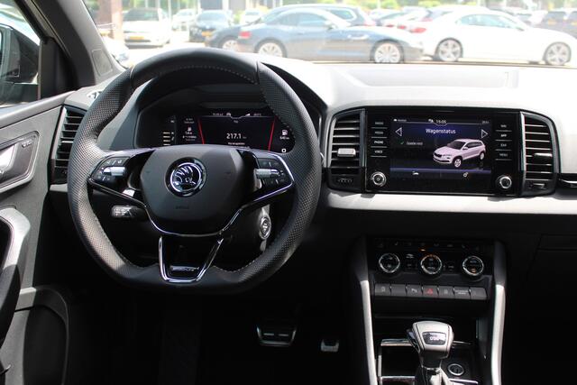 Skoda Karoq 1.5 TSI ACT Sportline Business / Camera / CarPlay / Keyless / 19'' / Stoel+Stuurverwarming / Dodehoek / DAB / ACC