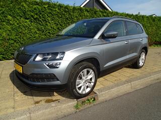 skoda-karoq-1.0-tsi-bus.-ed-navi-ca
