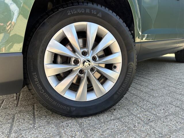 Skoda Karoq 1.5 TSI ACT Business Edition | Trekhaak | Stoel- stuurverw.