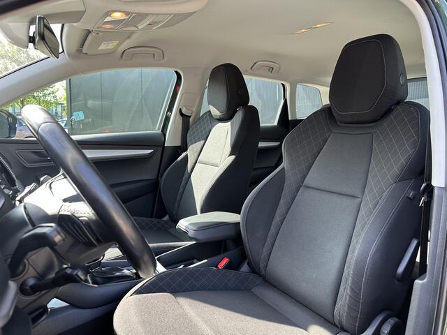Skoda Karoq 1.5 TSI ACT Business Edition | Trekhaak | Stoel- stuurverw.