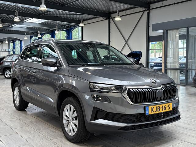 Skoda Karoq 1.5 TSI ACT Business Edition | Camera | Navi | Clima | Cruise | Apple Carplay | LED | Pr. glass |