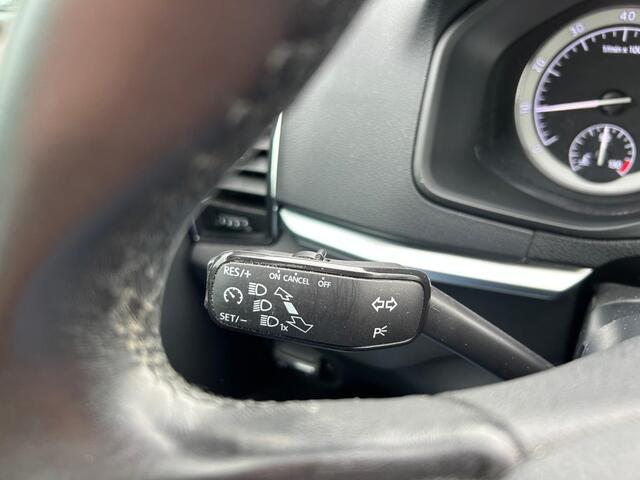 Skoda Karoq 1.0 TSI Business ED. Xenon, Camera, Cruise