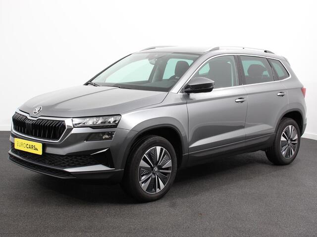 Skoda Karoq 1.5 TSI 150pk DSG ACT Selection Navigatie Apple Carplay/Android Auto Camera Parkeer sensoren Adaptieve Cruise Control Lichtmetalen Velgen Digitale Cockpit