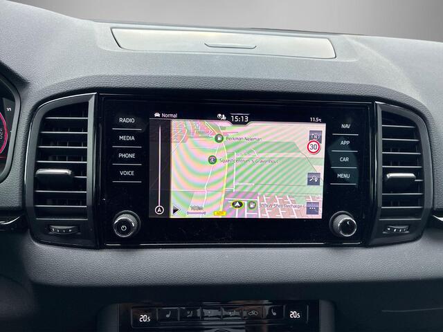 Skoda Karoq 1.5TSI/150PK DSG ACT Sportline Business · Panoramadak · Trekhaak · Apple/Android Car play · Garantie t/m 17-01-2028 of 100000km.