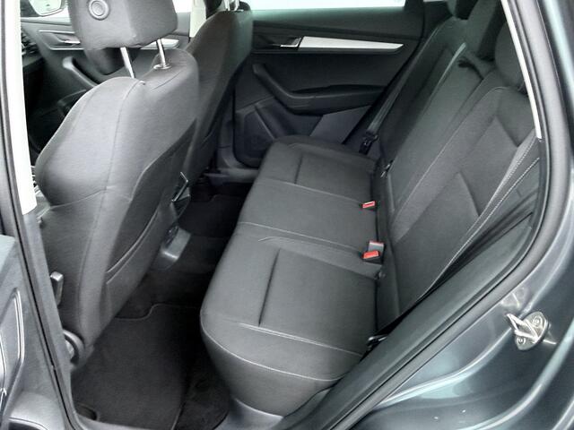 Skoda Karoq 1.5 TSI 150 pk Business Edition | Camera | Navi | Clima | Cruise | Apple Carplay | LED | Pr. glass |