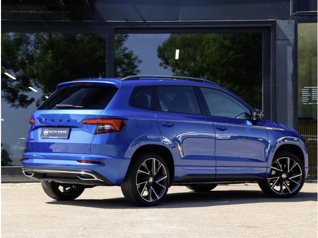 Skoda Karoq 1.5 TSI ACT Sportline 150PK DSG Camera Navi Stoel/Stuurverw. Race Blue 19 inch