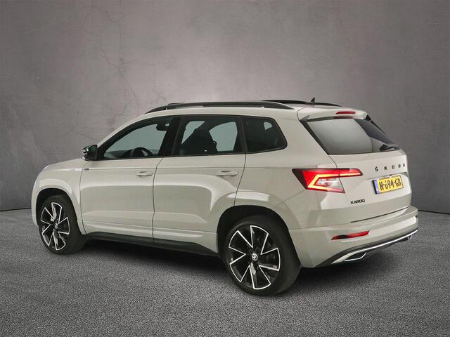 Skoda Karoq Sportline Business 1.5 TSI 150pk DSG Automaat Trekhaak, Panoramadak, Elektrische achterklep, Adaptive cruise control, Achteruitrijcamera, Navigatie