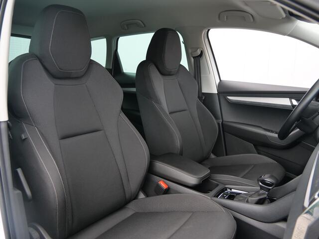 Skoda Karoq 1.5 TSI ACT Business Edition 150 Pk Automaat Apple Carplay / Camera / Adaptive cruise / LED