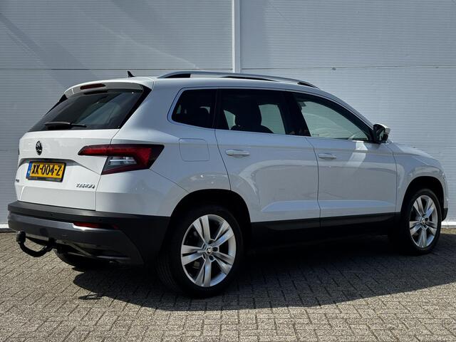 Skoda Karoq 1.5 TSI ACT Style Business / Navigatie + Apple Carplay/Android Auto / Elek. Schuif-/Kanteldak / Cruise Control / Keyless Entry & Start