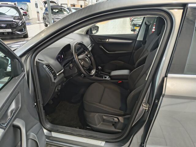 Skoda Karoq 1.5 TSI ACT 15pk Business Edition | Cruise Control | Climate Control | Camera | Apple Carplay & Android Auto |