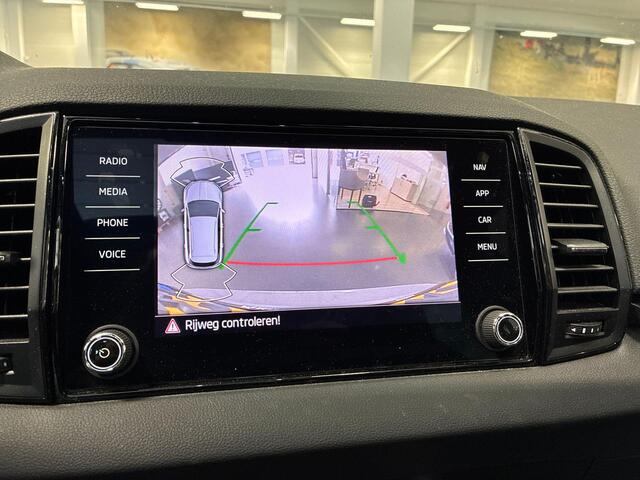 Skoda Karoq 1.5 TSI 150pk DSG ACT Sportline Business · Panoramadak · Camera · Cruise Control · Apple/Android Car Play · 18'' Inch ·