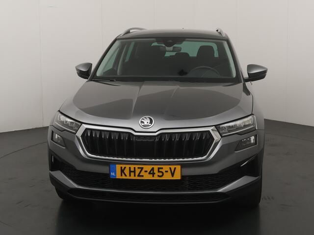 Skoda Karoq 1.5 TSI ACT 150pk Business Edition | Cruise Control | Climate Control | Camera | Apple Carplay & Android Auto |