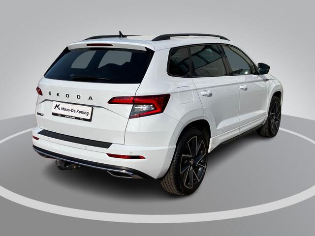Skoda Karoq 1.5TSI/150PK ACT Sportline Business · Trekhaak · Camera · Stoelverwarming · Apple/Android Car Play · Navigatie ·