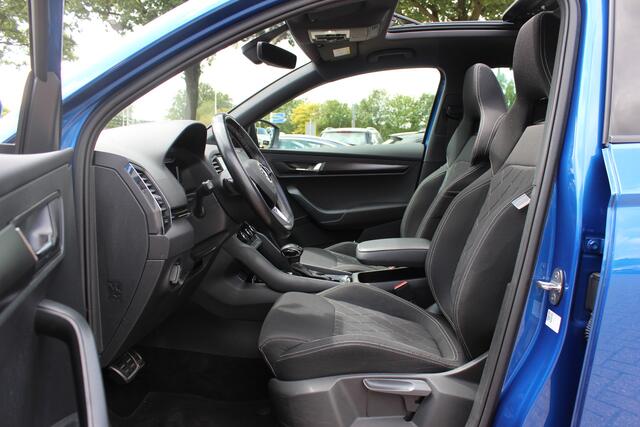 Skoda Karoq 2.0 TSI 4x4 Sportline Business / NL Auto! / Trekhaak / Panoramadak / Camera / CarPlay / Keyless / 19'' / DAB / Cruise Control