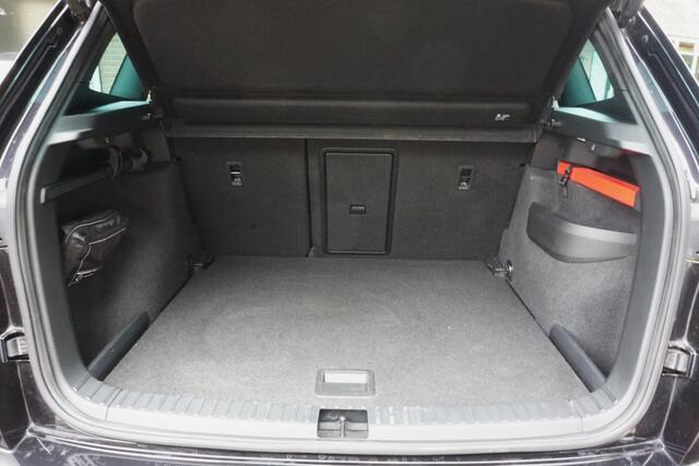 Skoda Karoq 1.5 TSI ACT Sportline Business Camera/Navi/App-Connect!