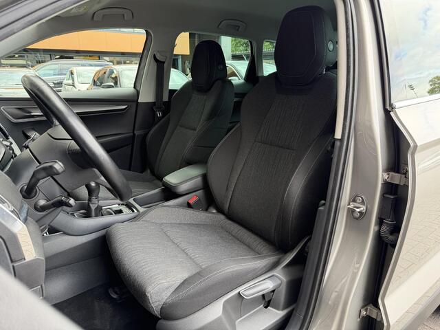 Skoda Karoq 1.5 TSI ACT Style CarPlay | Trekhaak | Dealer OH