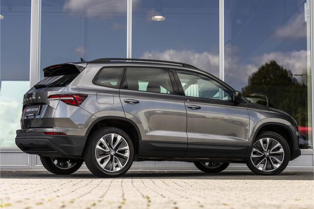 Skoda Karoq 1.5 TSI ACT Business Edition | Camera | Keyless | Carplay