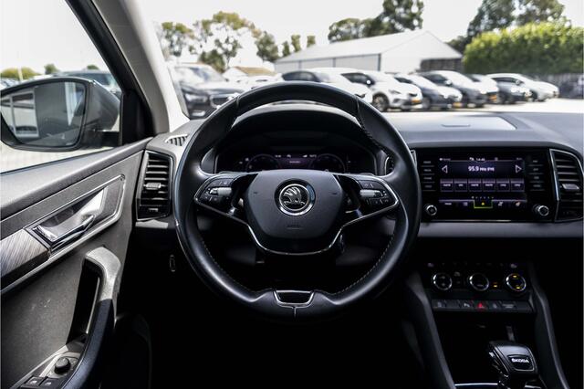 Skoda Karoq 1.5 TSI ACT Business Edition | Camera | Keyless | Carplay