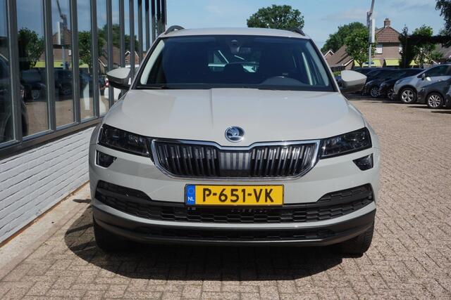 Skoda Karoq 1.5 TSI ACT Style Business Trehkaak/App-connect/Navi!