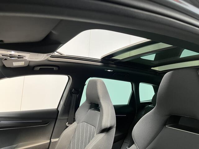 Skoda Karoq 1.5 TSI ACT Sportline Business / AUTOMAAT/ PANODAK/ DIGITAL DASH/ KEYLESS/ SMARTLINK/ PARK. SENSOREN/ STOELVERWARMING V&A/ NAVI