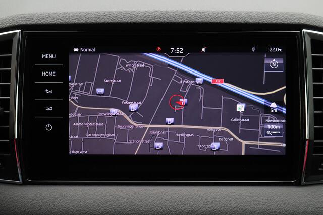 Skoda Karoq 1.5 TSI ACT Sportline Business Camera, Virtual Cockpit, Trekhaak, Canton Sound, Keyless, PDC
