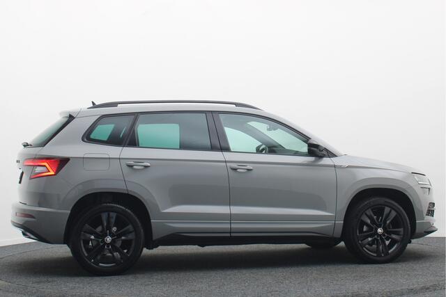 Skoda Karoq 1.5 TSI ACT Sportline Business Camera, Virtual Cockpit, Trekhaak, Canton Sound, Keyless, PDC