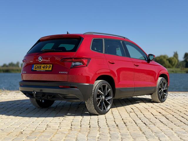 Skoda Karoq 1.5 TSI ACT Style Busines|Trekhaak|ACC|Panoramadak