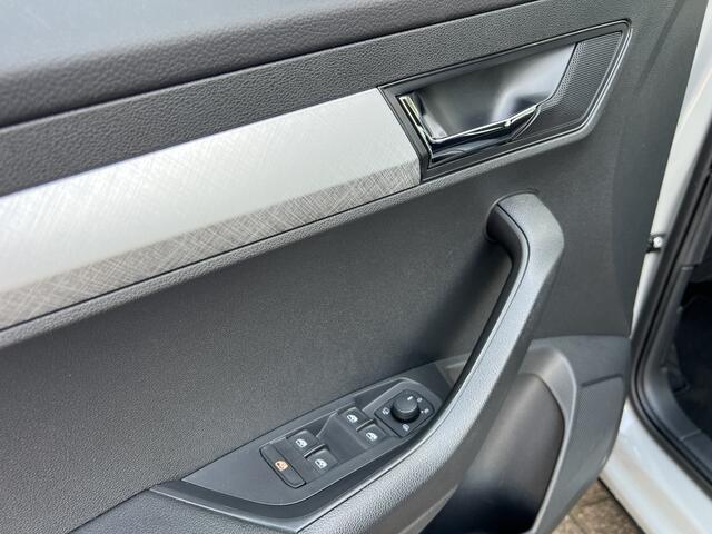 Skoda Karoq 1.5 TSI ACT Business Edition | Carplay | Camera | Cruise | Stoel/Stuurverw. | LED |