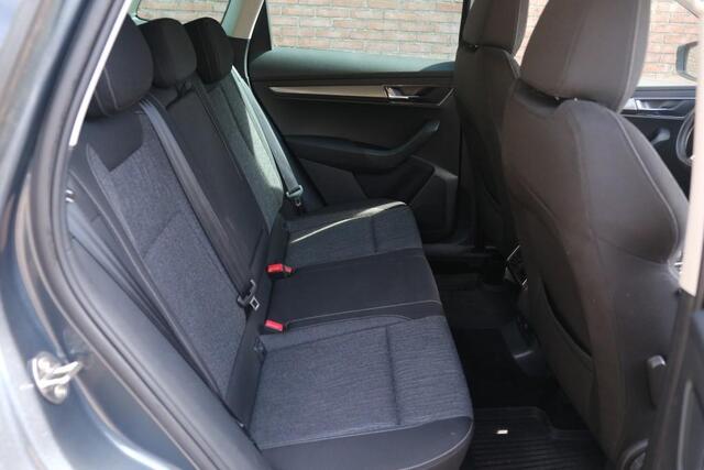 Skoda Karoq 1.5 TSi ACT 150pk DSG Style Business | Navi | App Connect | Climate | Adaptive Cruise | Keyless | Winter Pakket | Trekhaak