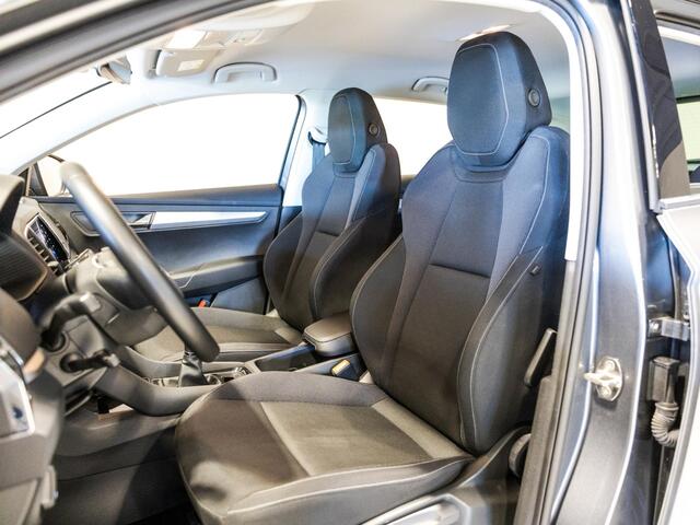 Skoda Karoq 1.5 TSI ACT Business Edition / 150pk / Achteruitrij camera / Adaptieve cruise control / Automatische klimaatregeling /