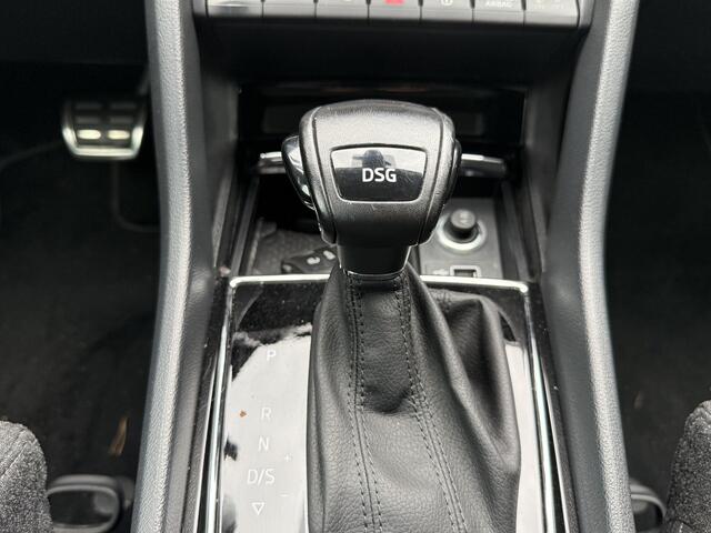 Skoda Karoq 1.5 TSI ACT Ambition Business ? CarPlay ? Elec.Trekhaak ? Climate ? Stoelverwarming ?