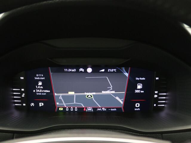 Skoda Karoq 1.5 TSI ACT Sportline Business 150PK DSG Panoramadak, Trekhaak, Achteruitrijcamera, Winterpakket Plus, Keyless, Virtual Pedal, 18'' Lichtmetaal