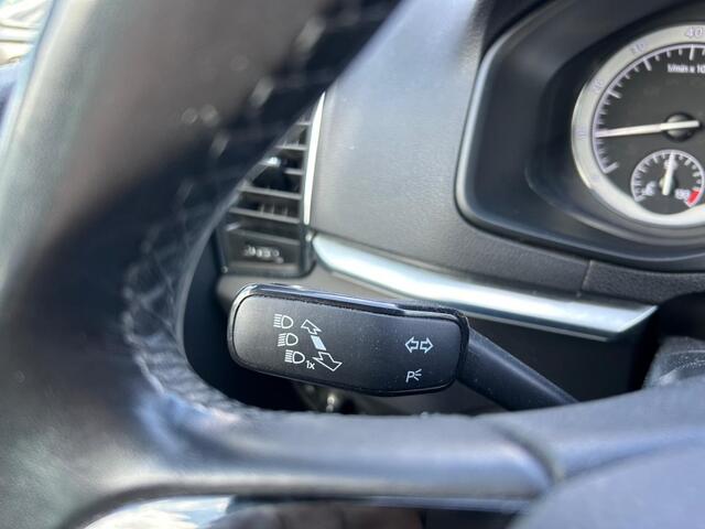 Skoda Karoq 1.5 TSI ACT STYLE, Xenon, Trekhaak, Camera