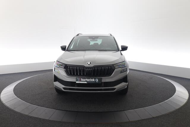 Skoda Karoq 1.5 TSI ACT Sportline Business ACC, 19" LM velgen, Stoelverwarming