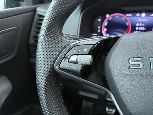 Skoda Karoq 1.5 TSI ACT Sportline Business | 150 PK | Trekhaak wegklapbaar | Achteruitrijcamera | Cruise Control | Matrix LED | Stoelverwarming |