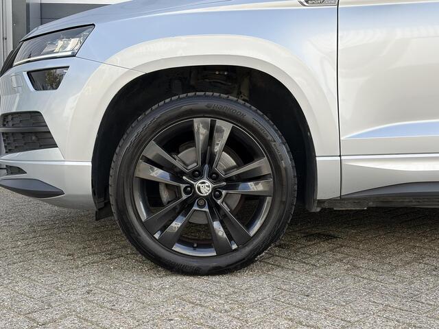 Skoda Karoq 1.5 TSI ACT Sportline | Pano | Keyless | Parkeer sensoren | Elektrisch klep |