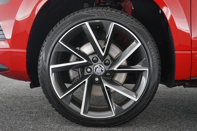 Skoda Karoq 1.5 TSI ACT Sportline Business Pano, Trekhaak, Camera,Stoelverwarming, Elektr. Achterklep,