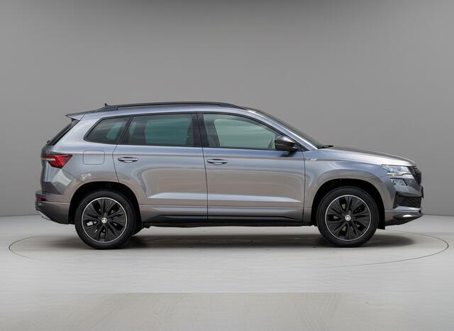 Skoda Karoq 1.5 TSI ACT Sportline Business | Leer | Keyless | Camera