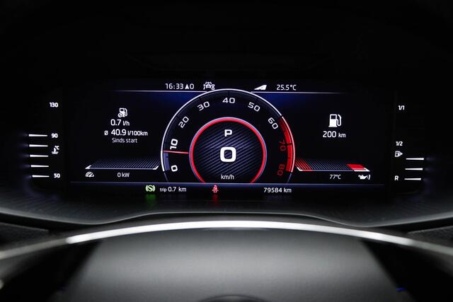 Skoda Karoq 1.5 TSI ACT Sportline Business | STOELVERWARMING | DAB | APPLE | CAMERA