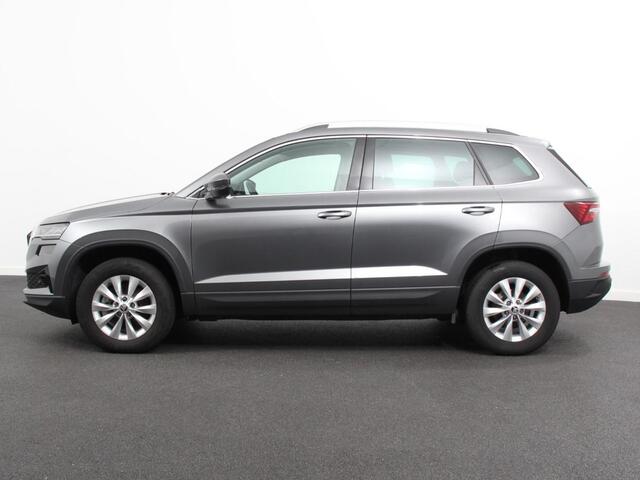 Skoda Karoq 1.5 TSI 150pk DSG Ambition Navigatie Apple Carplay/Android Auto Camera Climate Control Adaptieve Cruise control Lichtmetalen Velgen