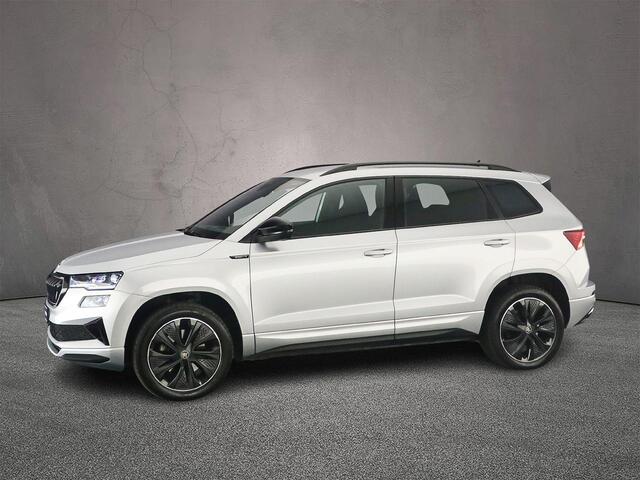 Skoda Karoq 1.5 TSI ACT Sportline Business 150pk DSG Automaat, Trekhaak, Adaptive cruise control, Achteruitrijcamera, Elektrische achterklep, Matrix LED koplampen, Navigatie, App-connect, Parkeersensoren