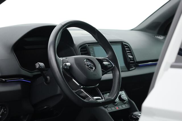 Skoda Karoq 1.5 TSI ACT Sportline | Leder | Elek. Trekhaak | Standkachel | 19'' | Camera | 4x Stoel- Stuurverw. | Apple CarPlay | Digi. Cockpit