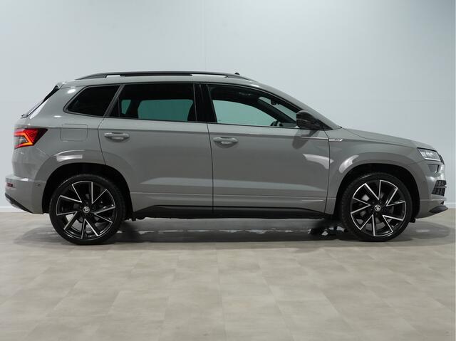 Skoda Karoq 1.5 150pk TSI ACT Sportline Business Panoramadak Camera Elektr. klep 122