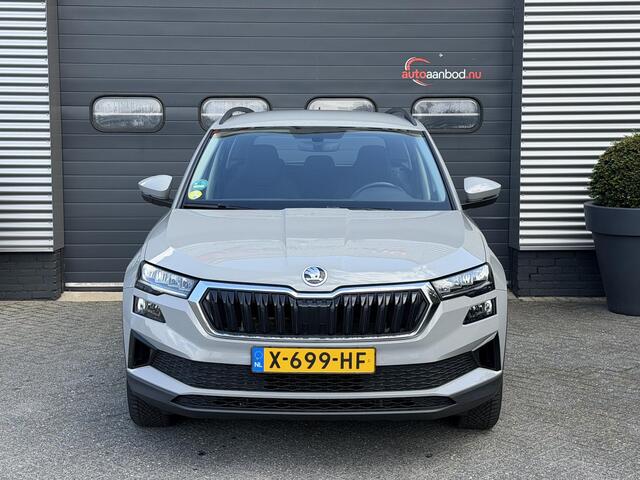 Skoda Karoq 2.0 TDI DSG | Navigatie | Camera | DAB | Lichtmetalen Velgen | Trekhaak |