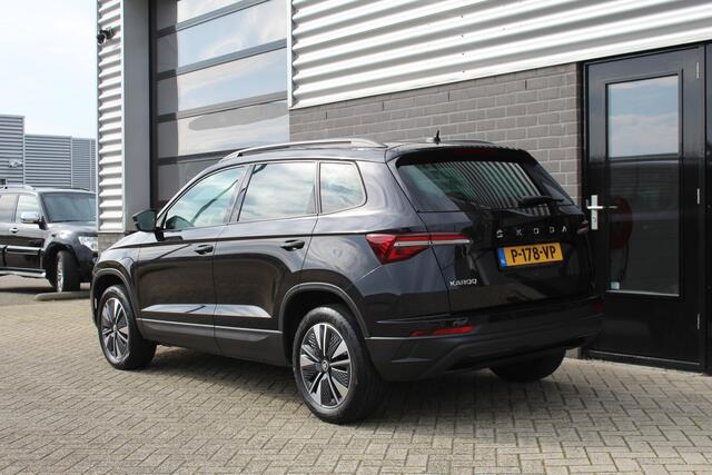 Skoda Karoq 1.5 TSI ACT Business Edition / Keyless / Trekhaak / N.A.P.