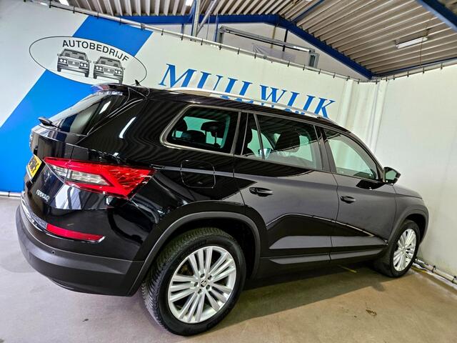 Skoda Kodiaq 1.5 TSI Business Edition / 7 Persoons / Navi / Full LED / NL Aut