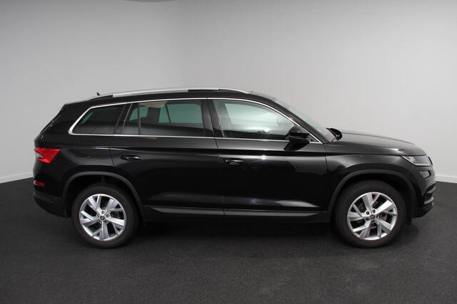 Skoda Kodiaq 1.5 TSI 150pk Style DSG 7p. nieuw model | Panorama dak | Navigatie | Camera | Adaptive Cruise Control | Led | Dab | Stoelverwarming | 19" LMV