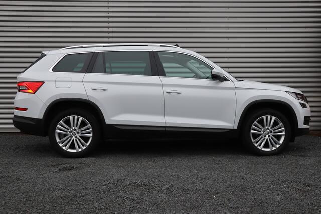 Skoda Kodiaq 1.5 TSI Business Edition Pano / Canton / 19inch / Camera / Dodehoek / NL-Auto