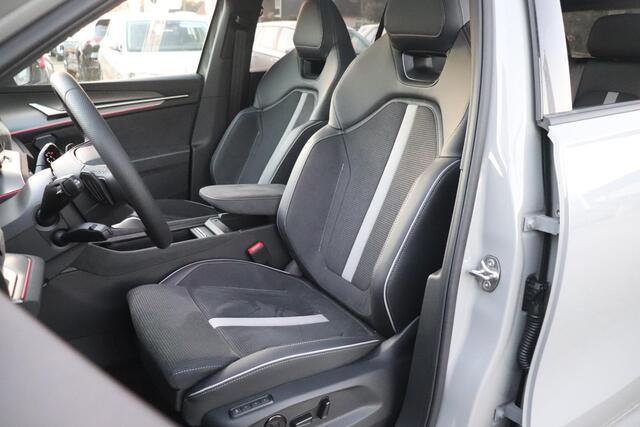 Skoda Kodiaq 1.5 TSI PHEV 204pk Sportline Business | Panoramadak | Stoelverwarming voor & achter | Stuurwielverwarming | Light & View |